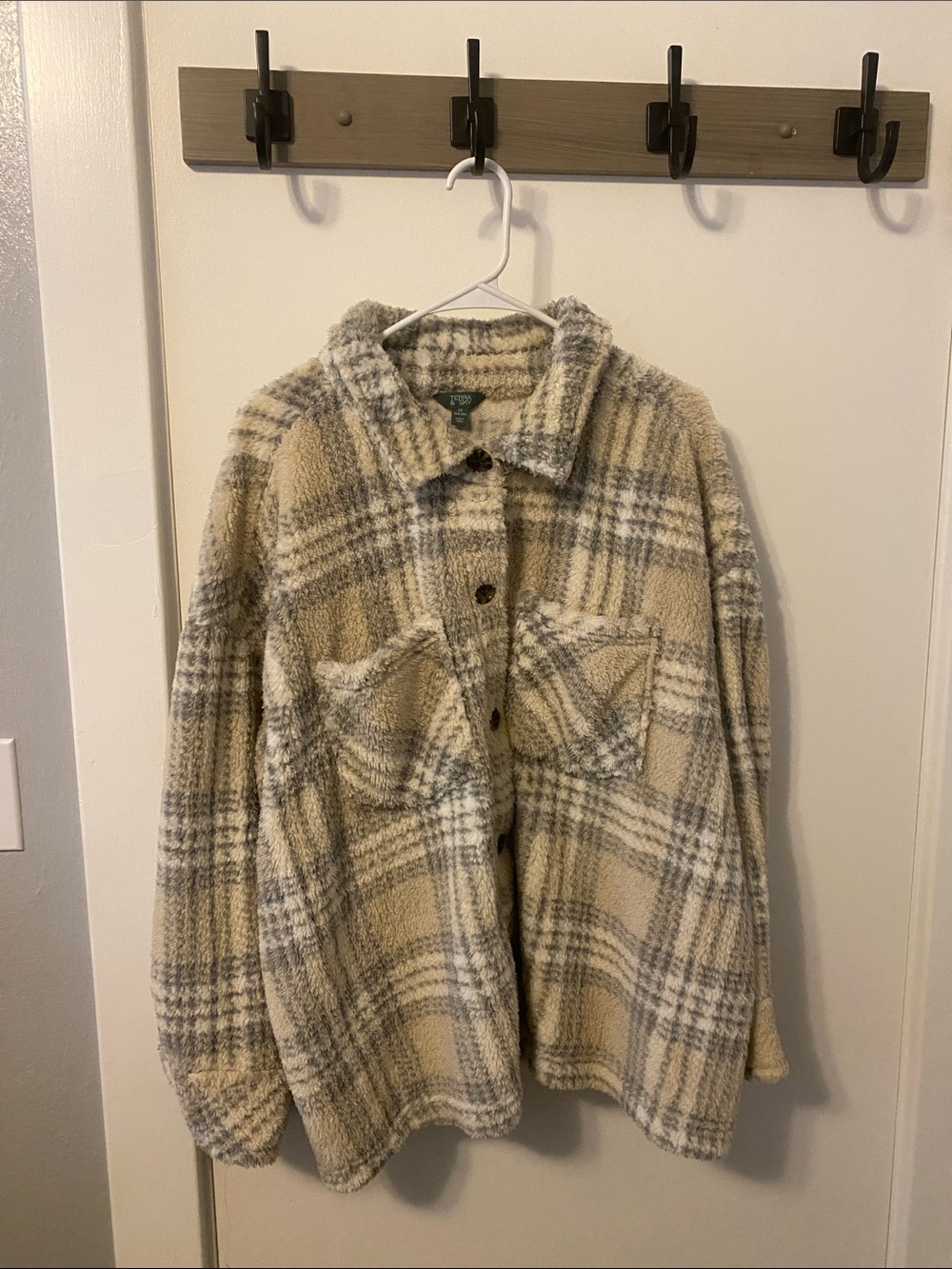 Shacket - Picture 15 of 16